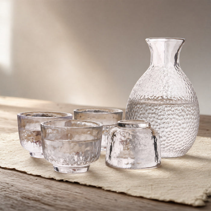 The Sake Set